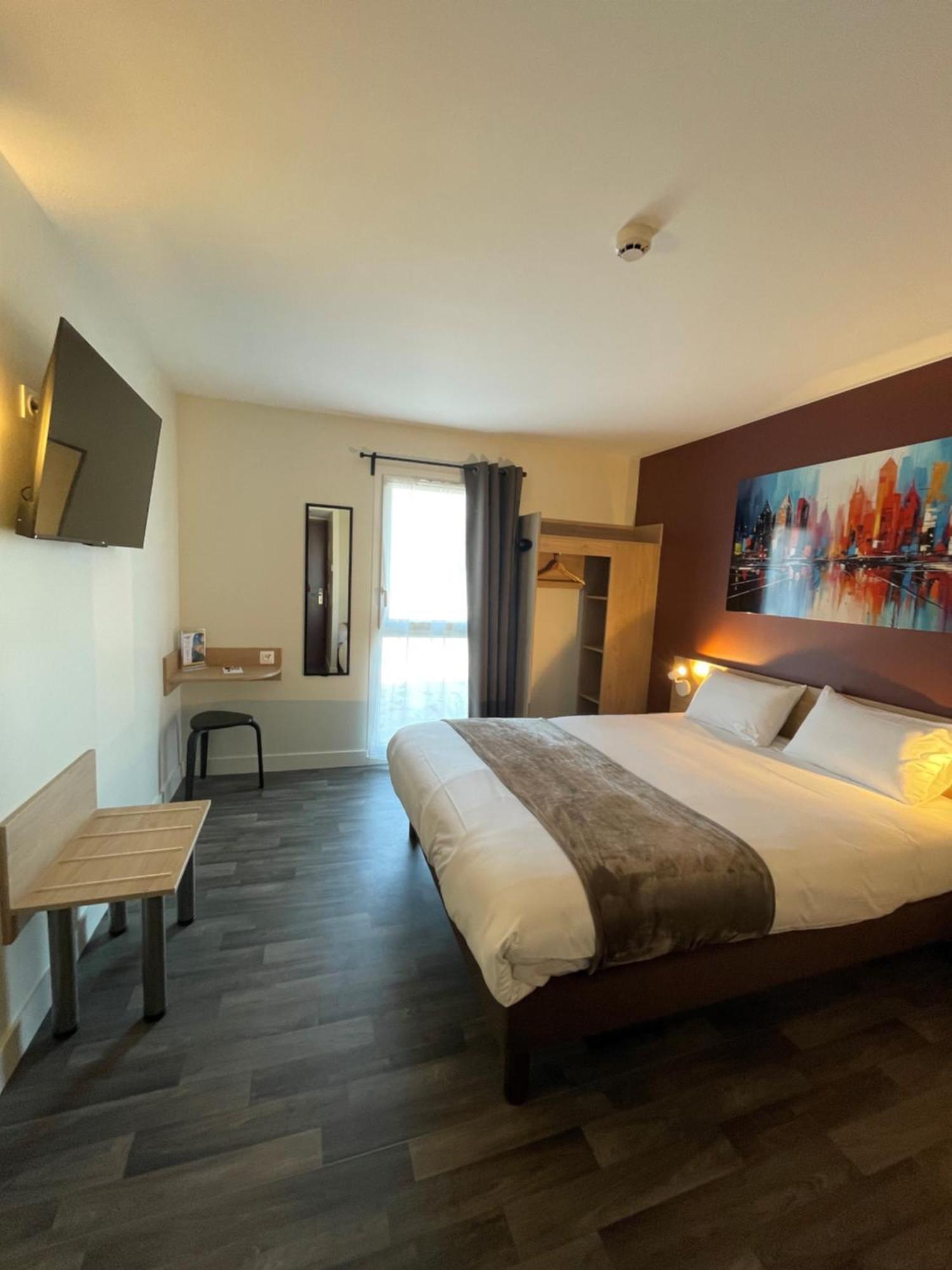 Hotel Wood Inn Bordeaux Aeroport Мериньяк Екстер'єр фото