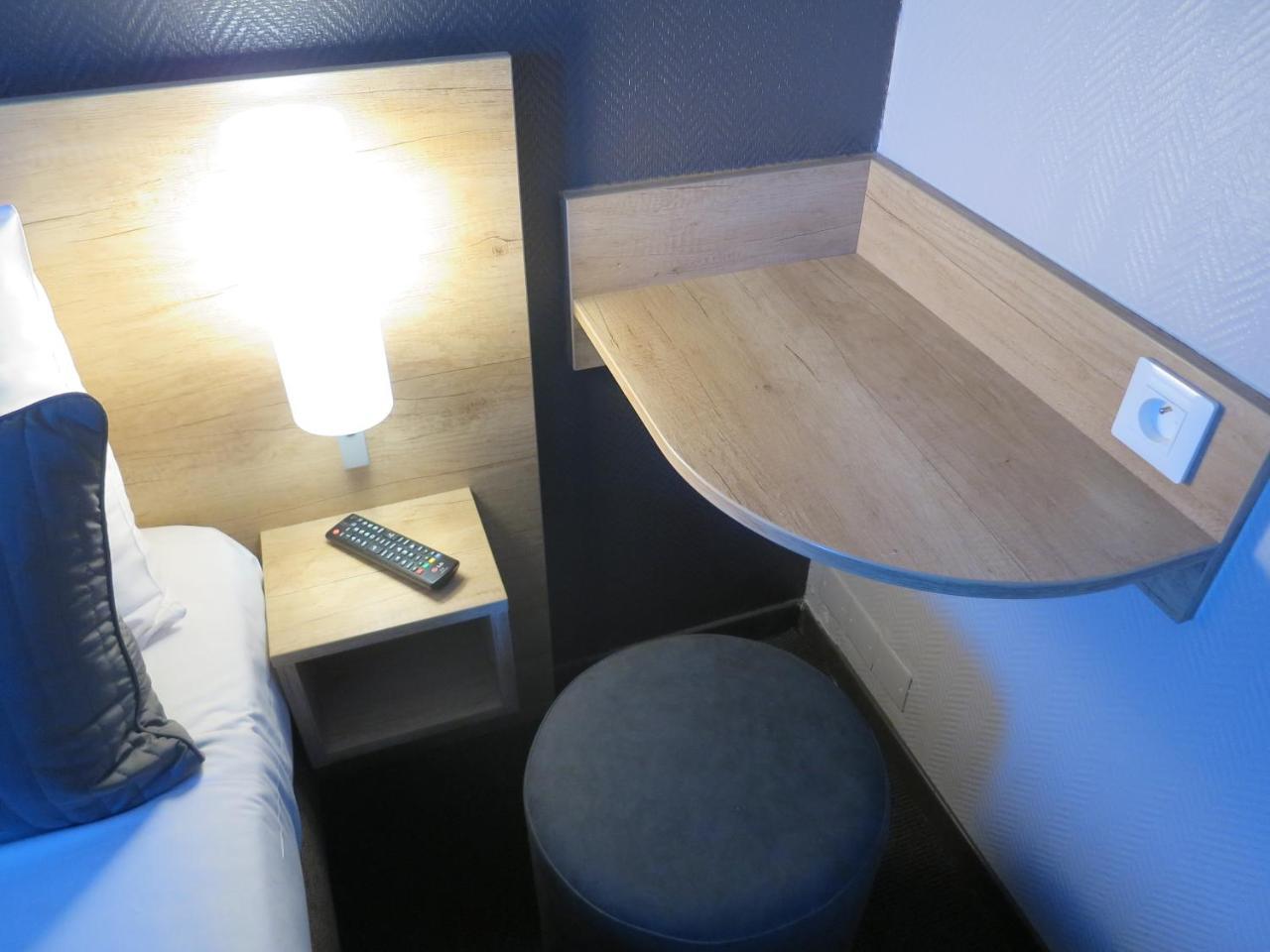 Hotel Wood Inn Bordeaux Aeroport Мериньяк Екстер'єр фото